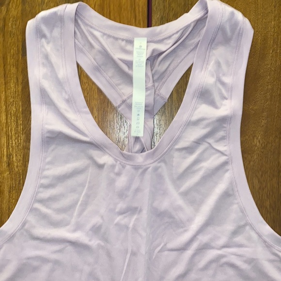 Cross back tank lululemon - Picture 3 of 5